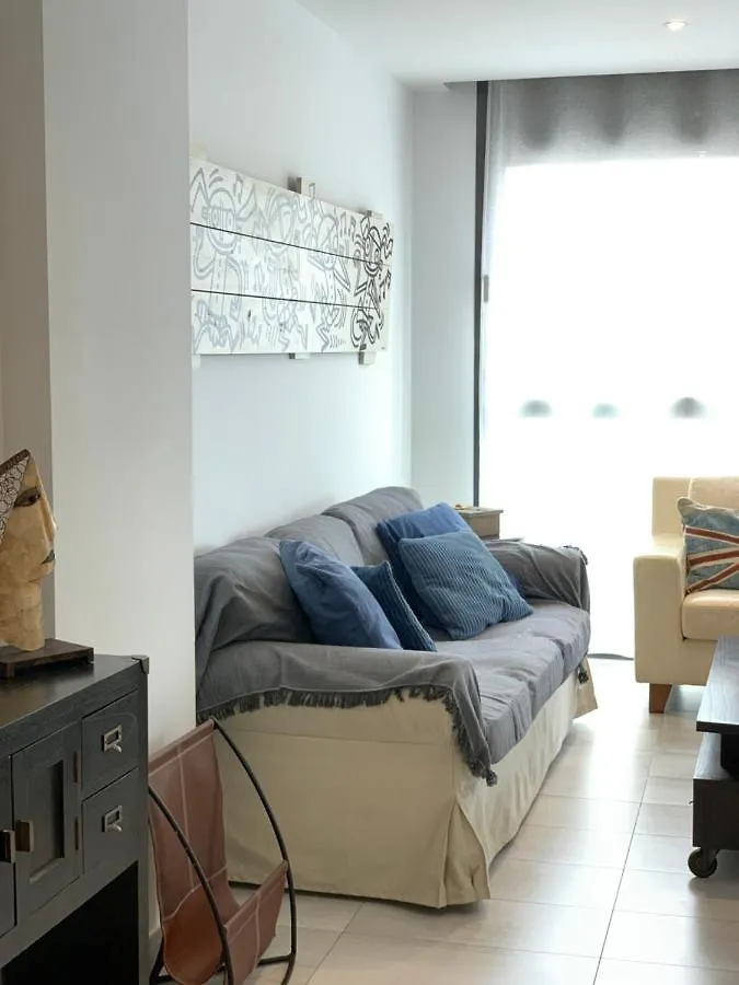 Apartaments El Cine Roses