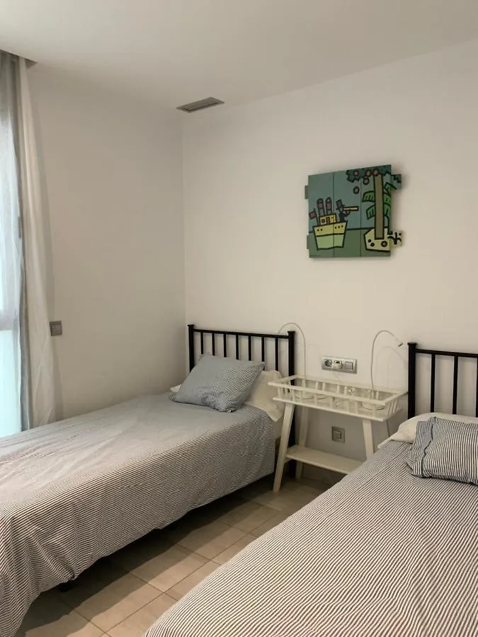 Apartaments El Cine Roses Apartment